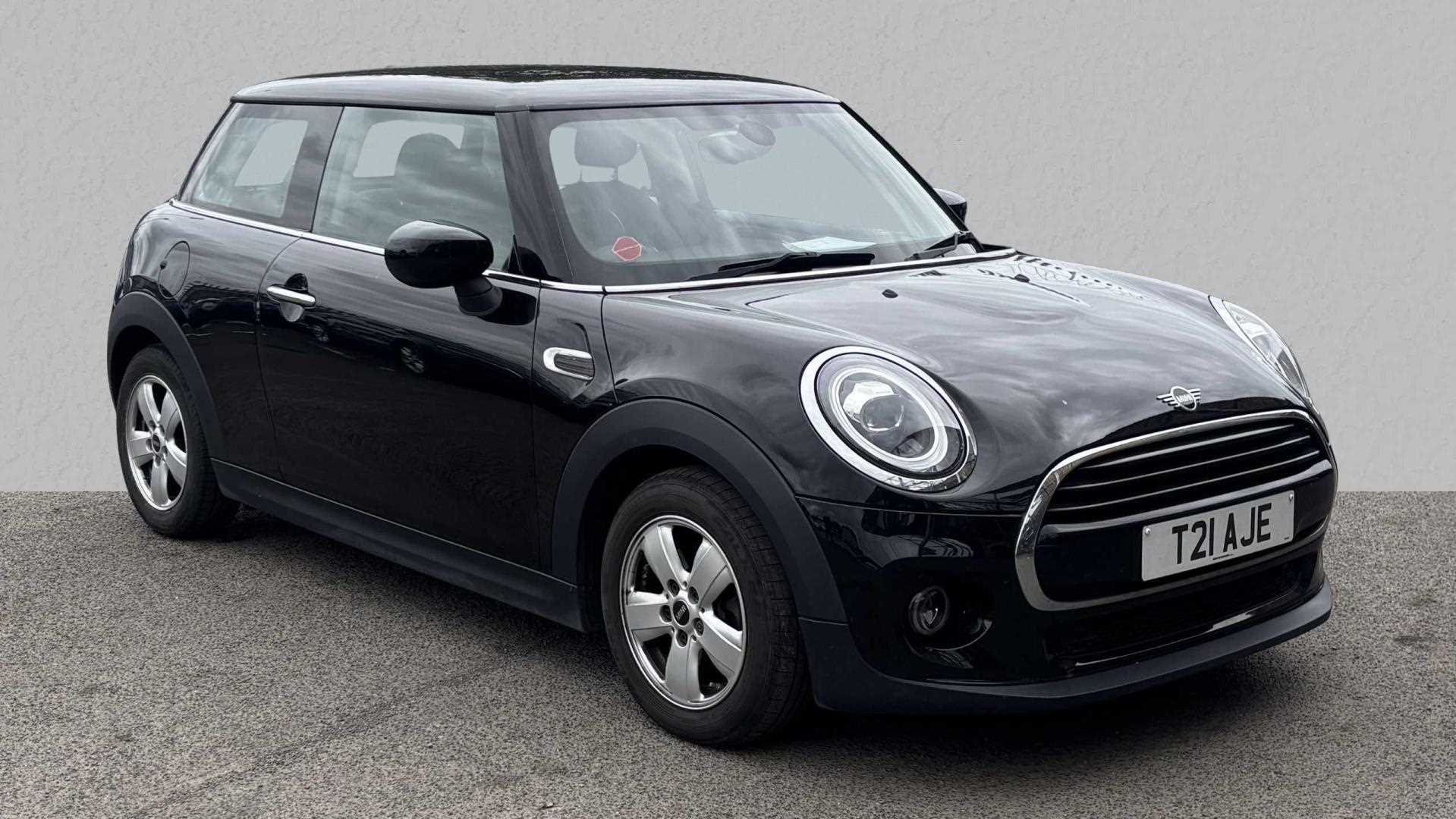 Main listing image - MINI Hatchback