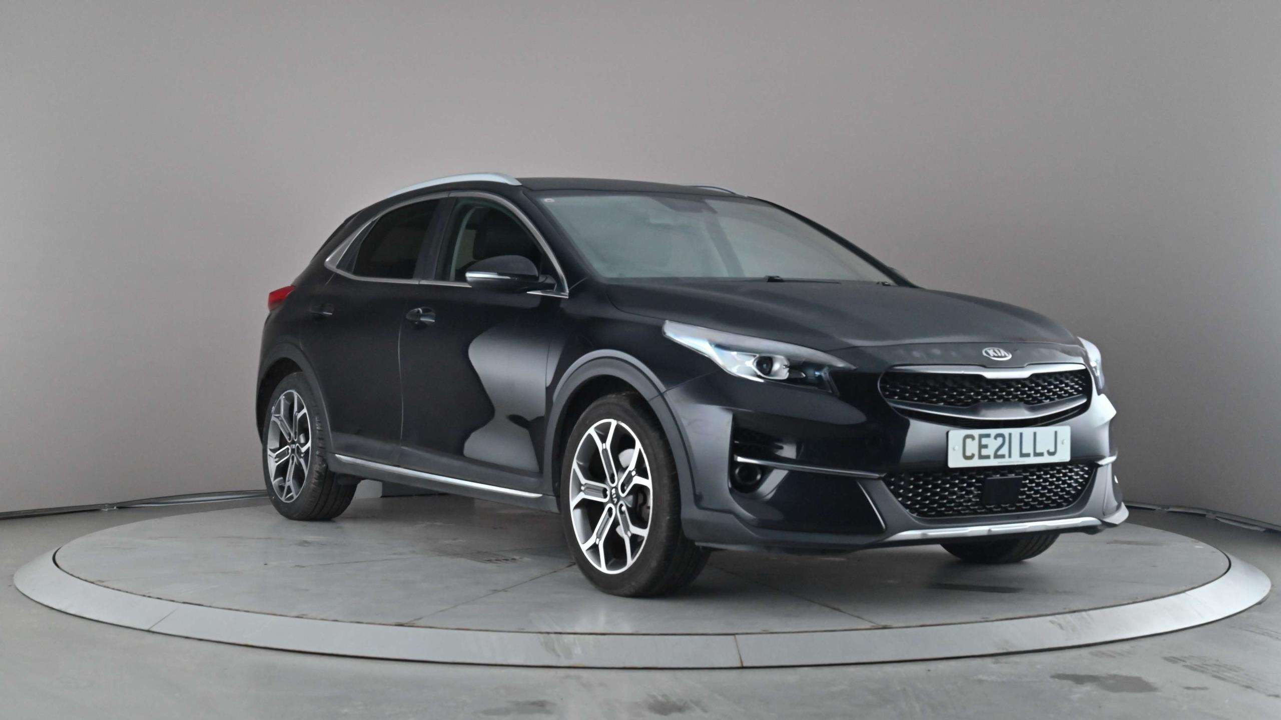 Main listing image - Kia XCeed