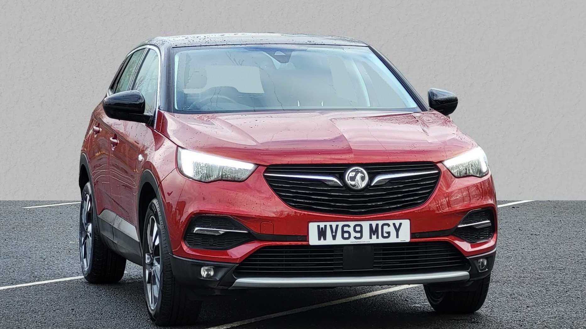 Main listing image - Vauxhall Grandland X