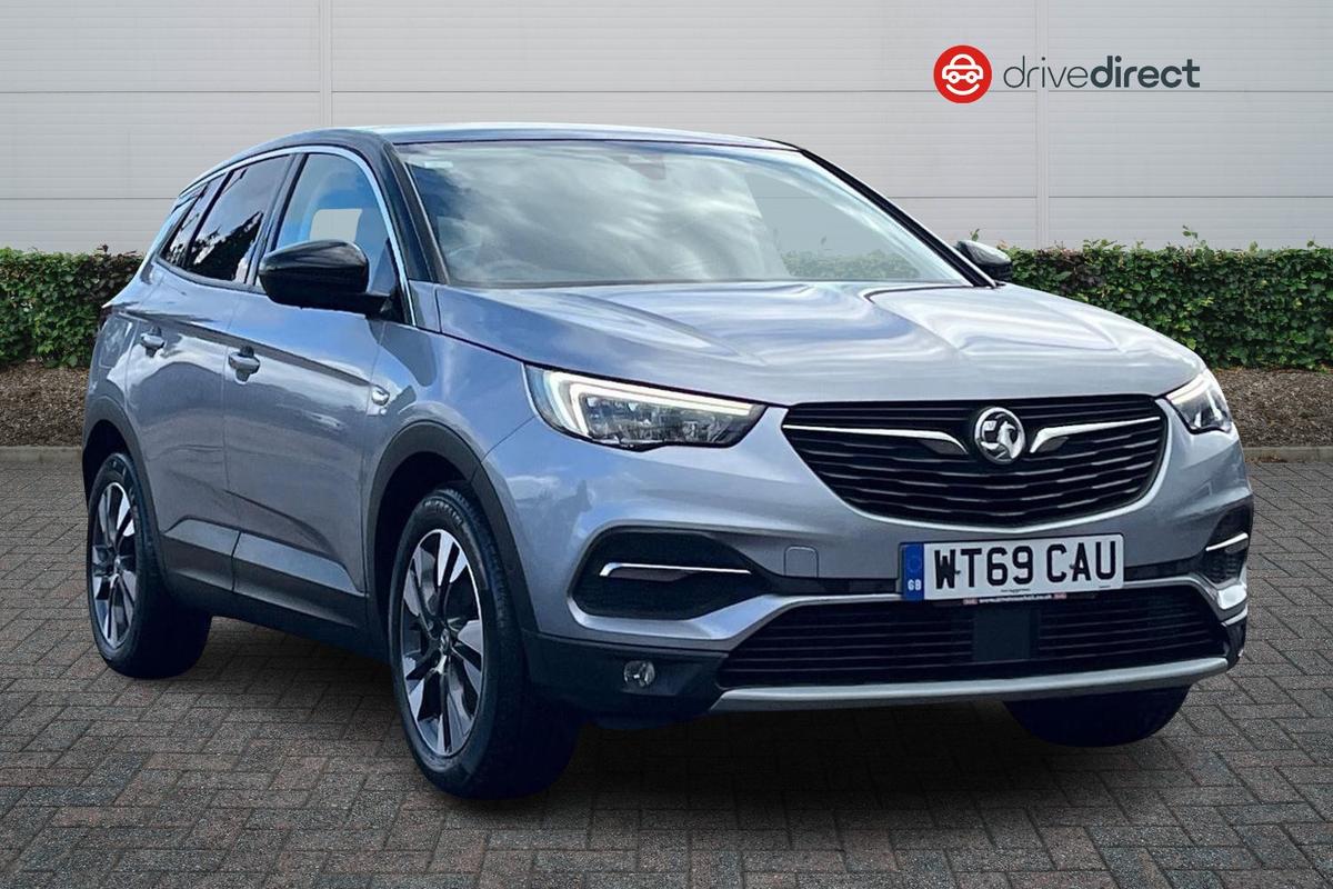 Main listing image - Vauxhall Grandland X