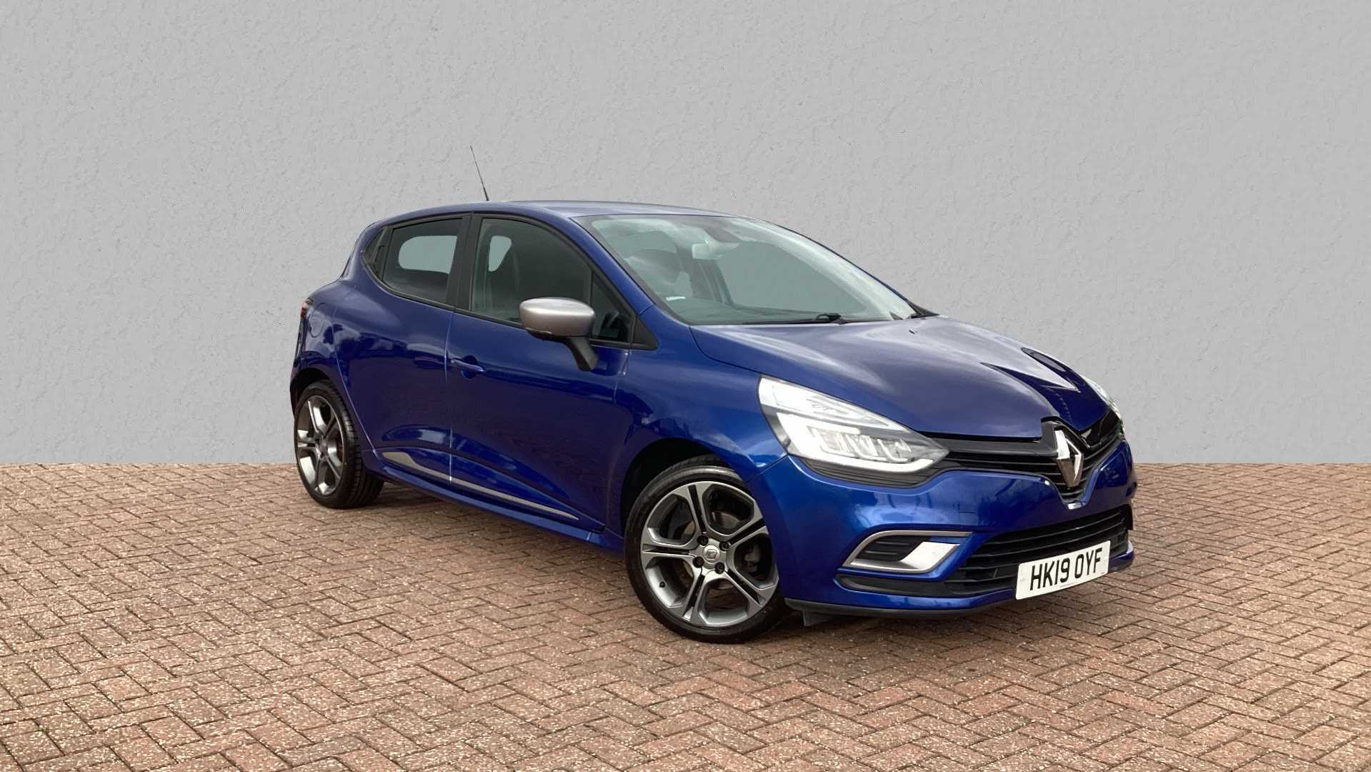 Main listing image - Renault Clio