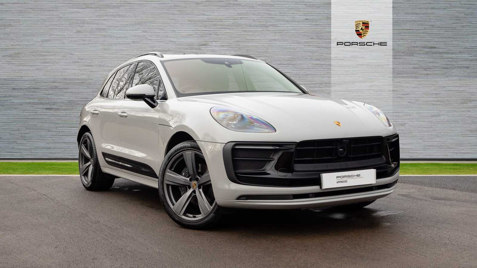 Main listing image - Porsche Macan