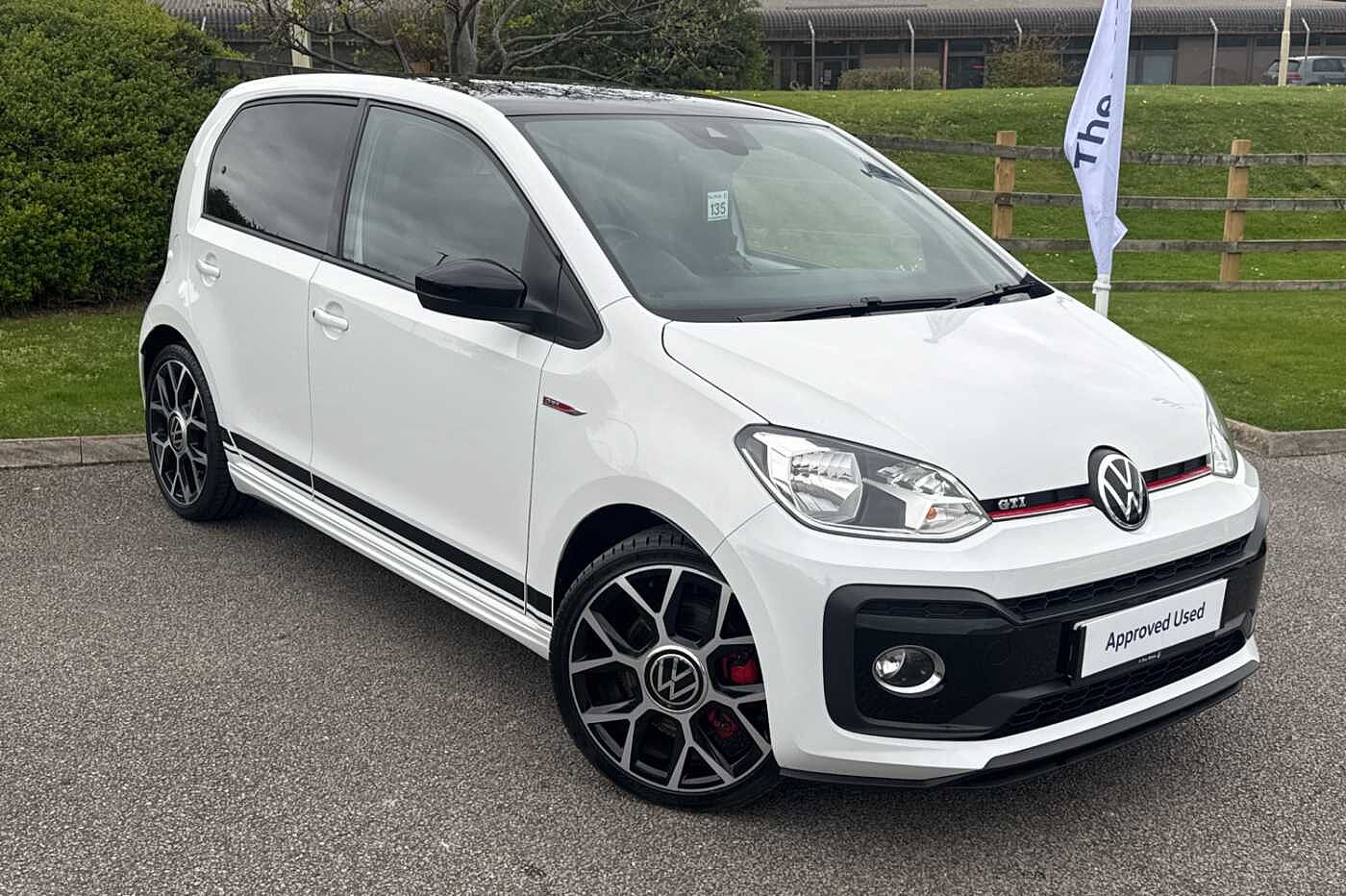 Main listing image - Volkswagen Up GTI