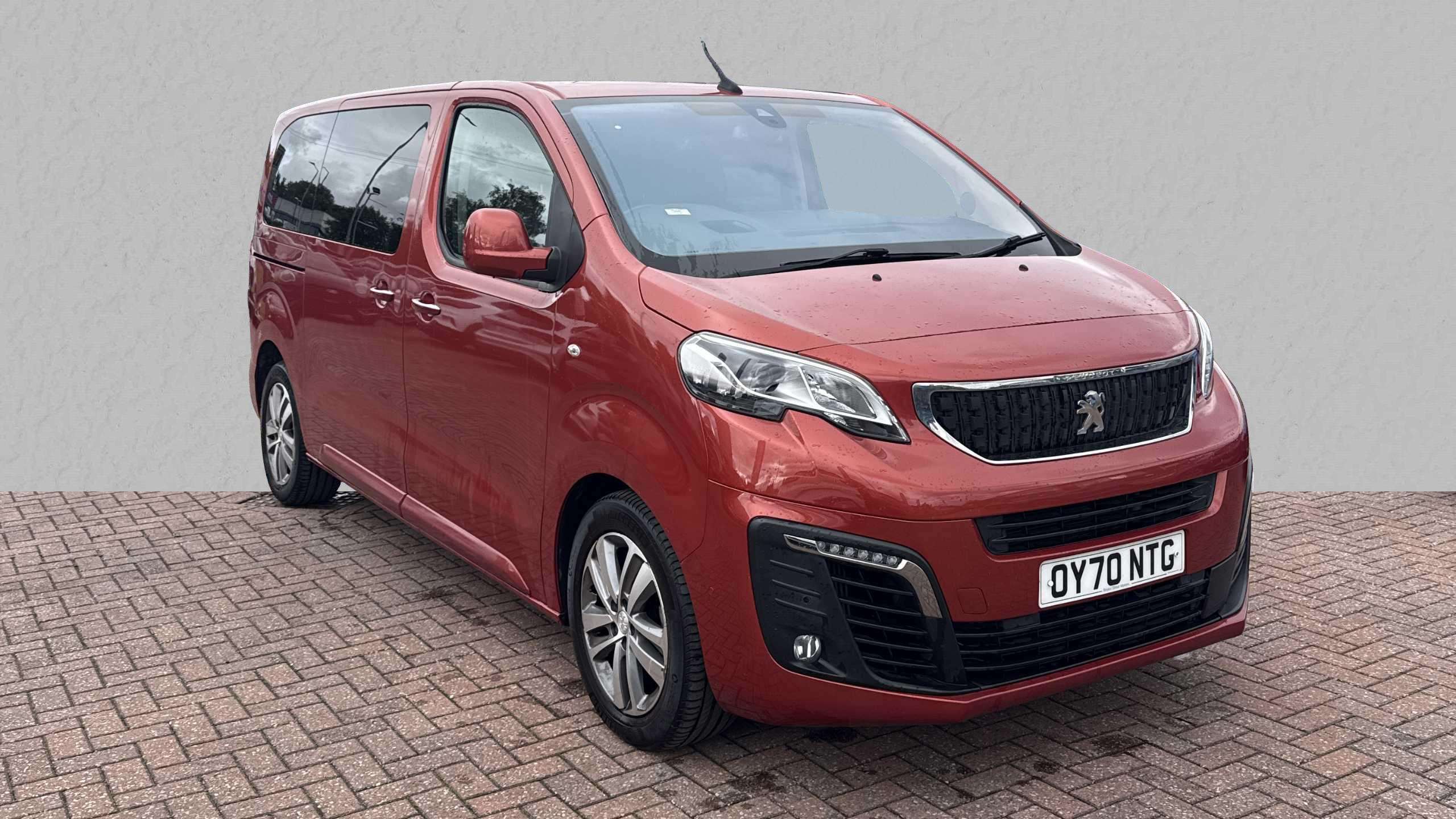 Main listing image - Peugeot Traveller