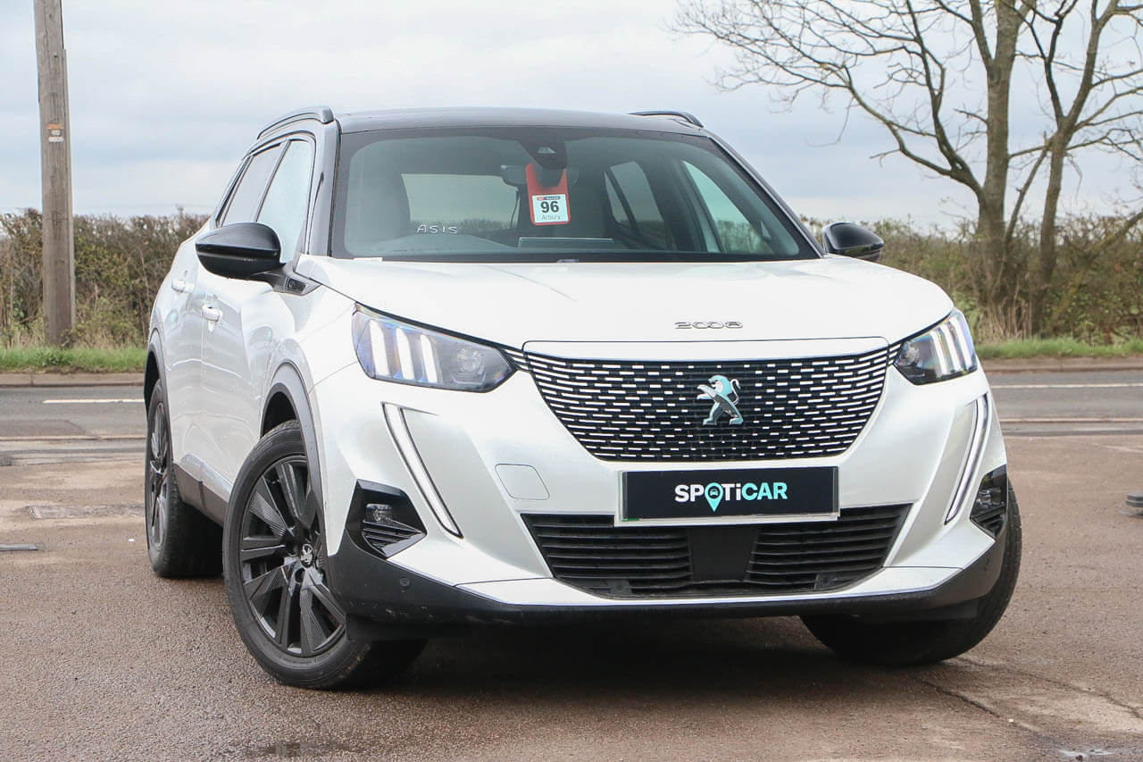 Main listing image - Peugeot e-2008