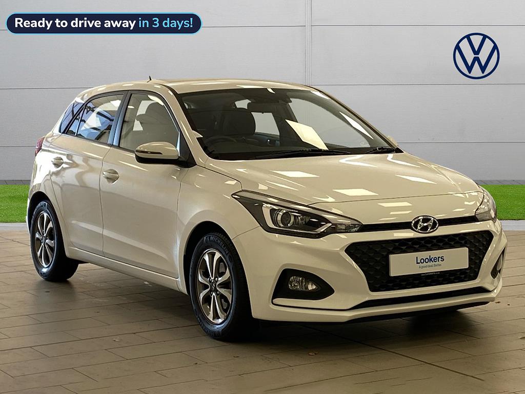 Main listing image - Hyundai i20