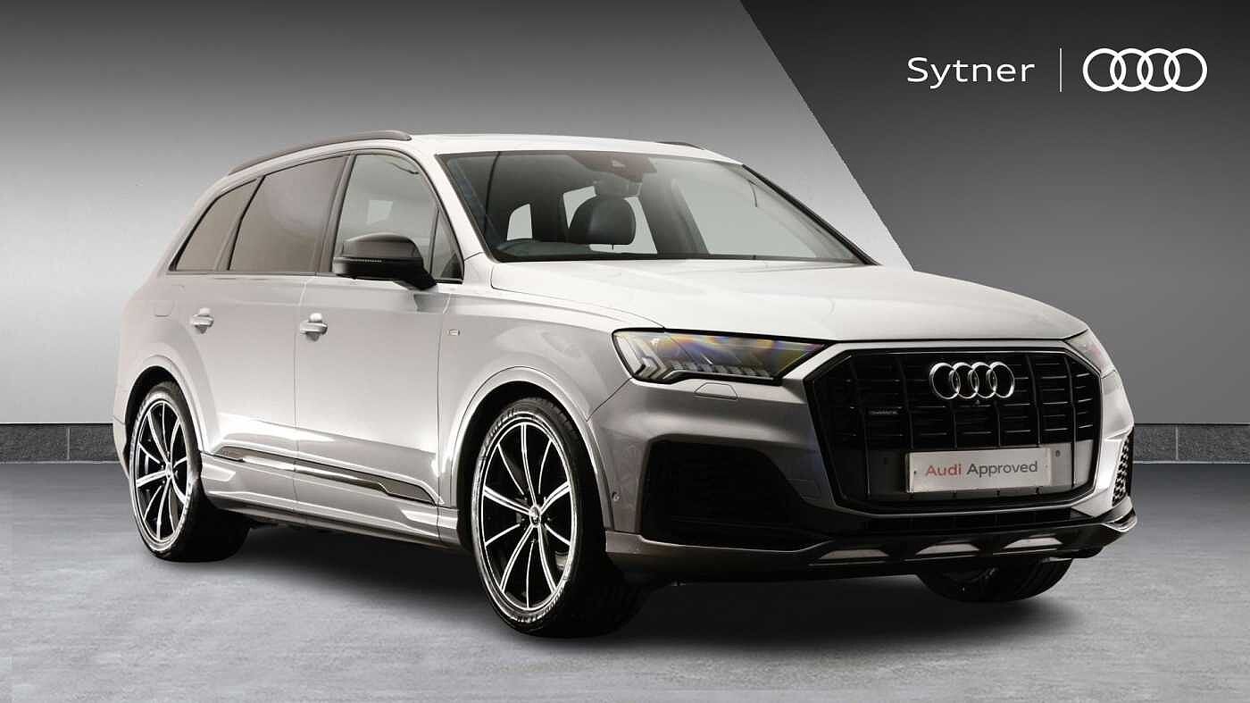 Main listing image - Audi Q7