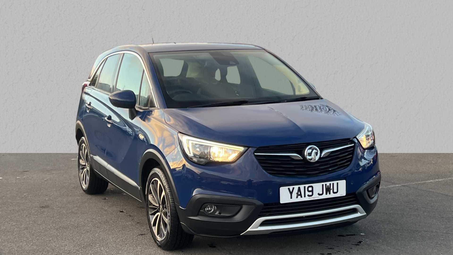 Main listing image - Vauxhall Crossland X