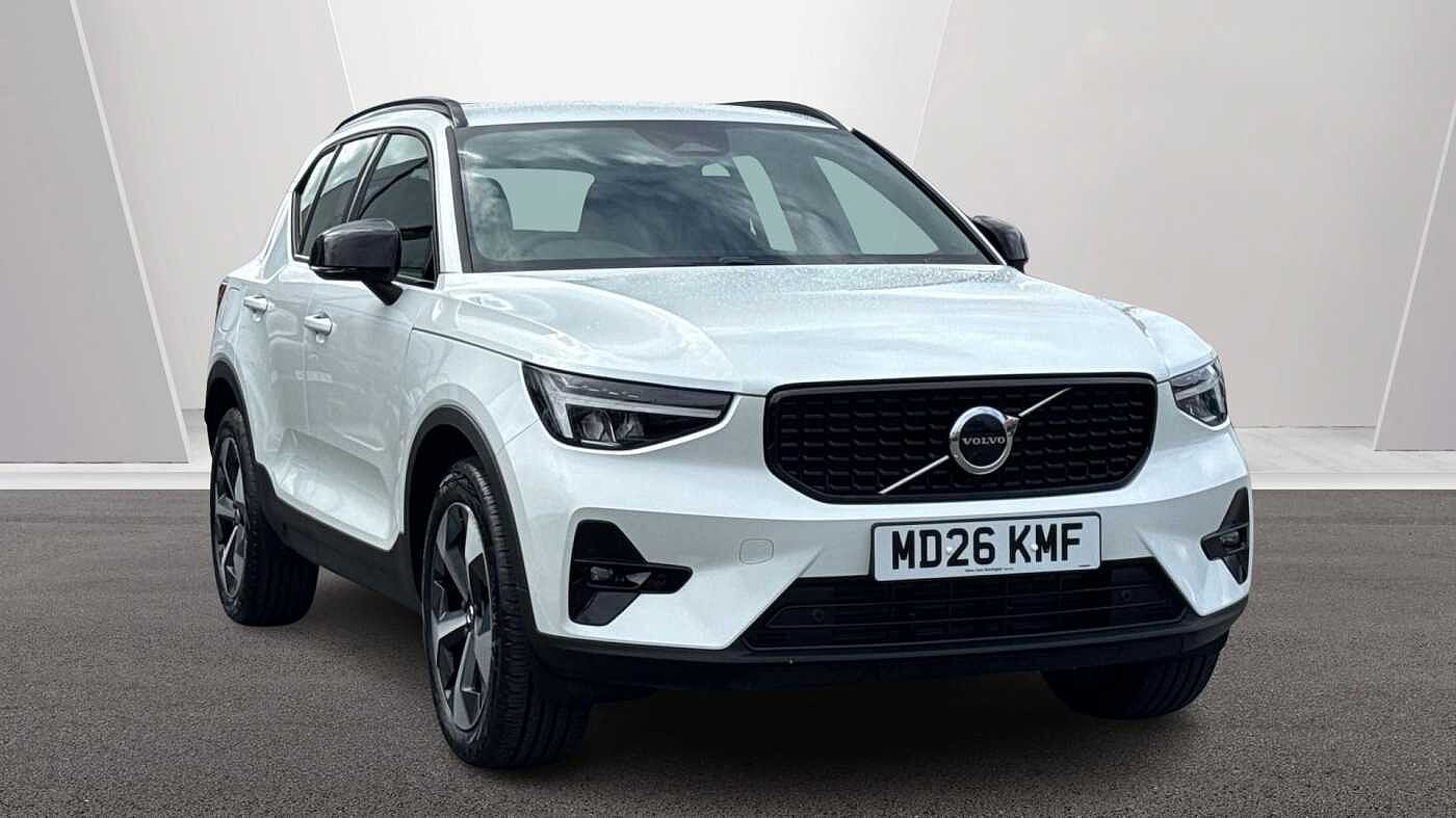 Main listing image - Volvo XC40