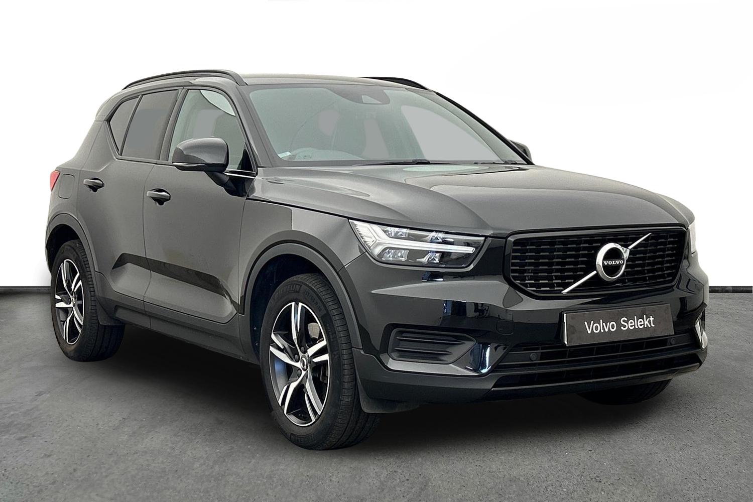 Main listing image - Volvo XC40