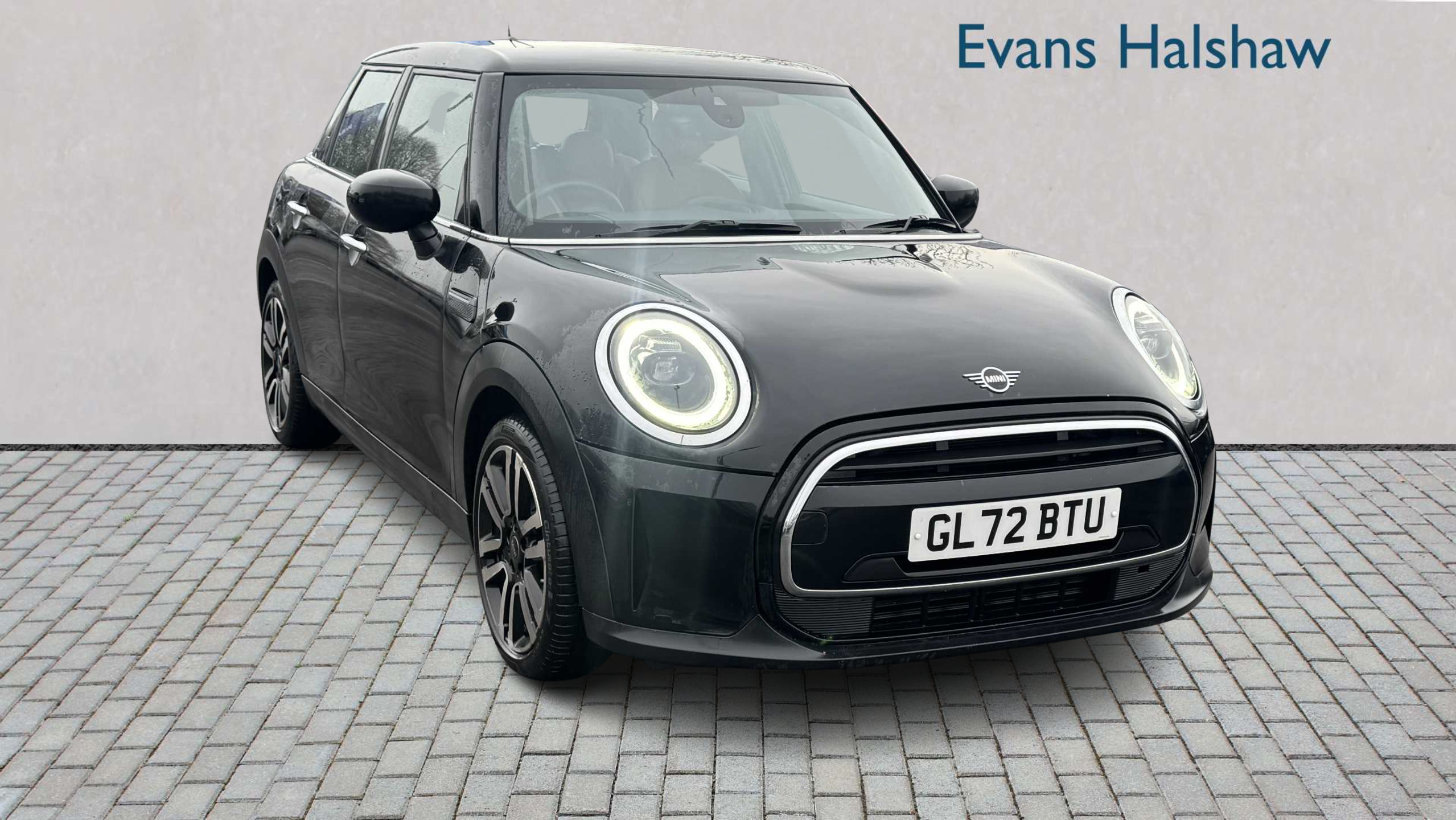 Main listing image - MINI Hatchback 5dr