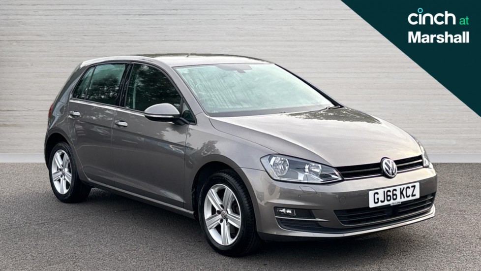 Main listing image - Volkswagen Golf