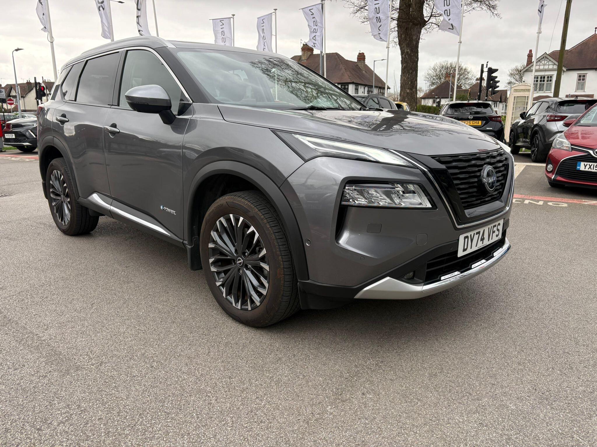 Main listing image - Nissan X-Trail