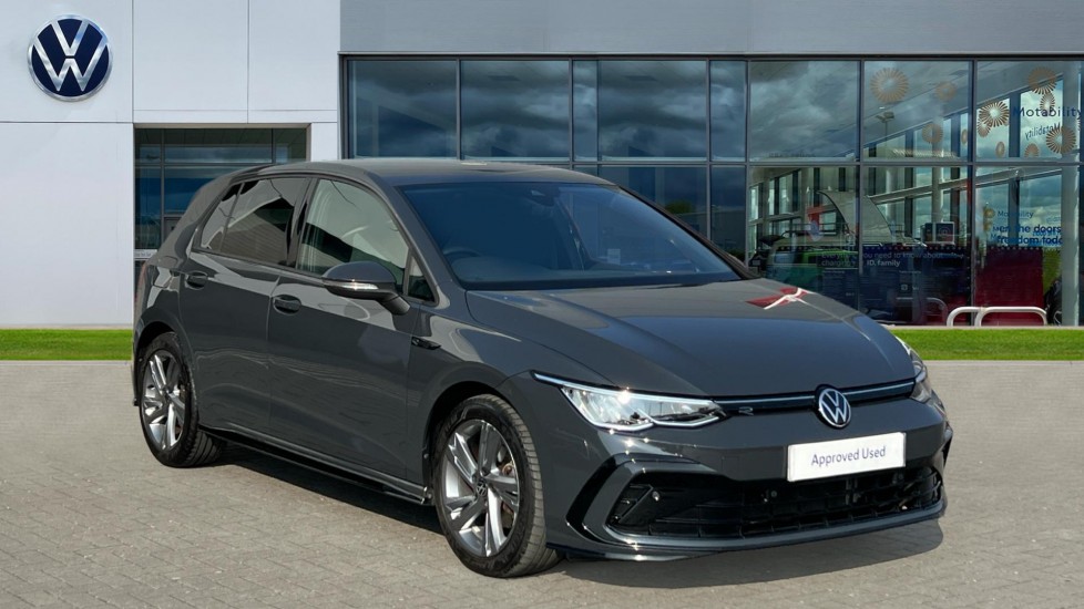 Main listing image - Volkswagen Golf