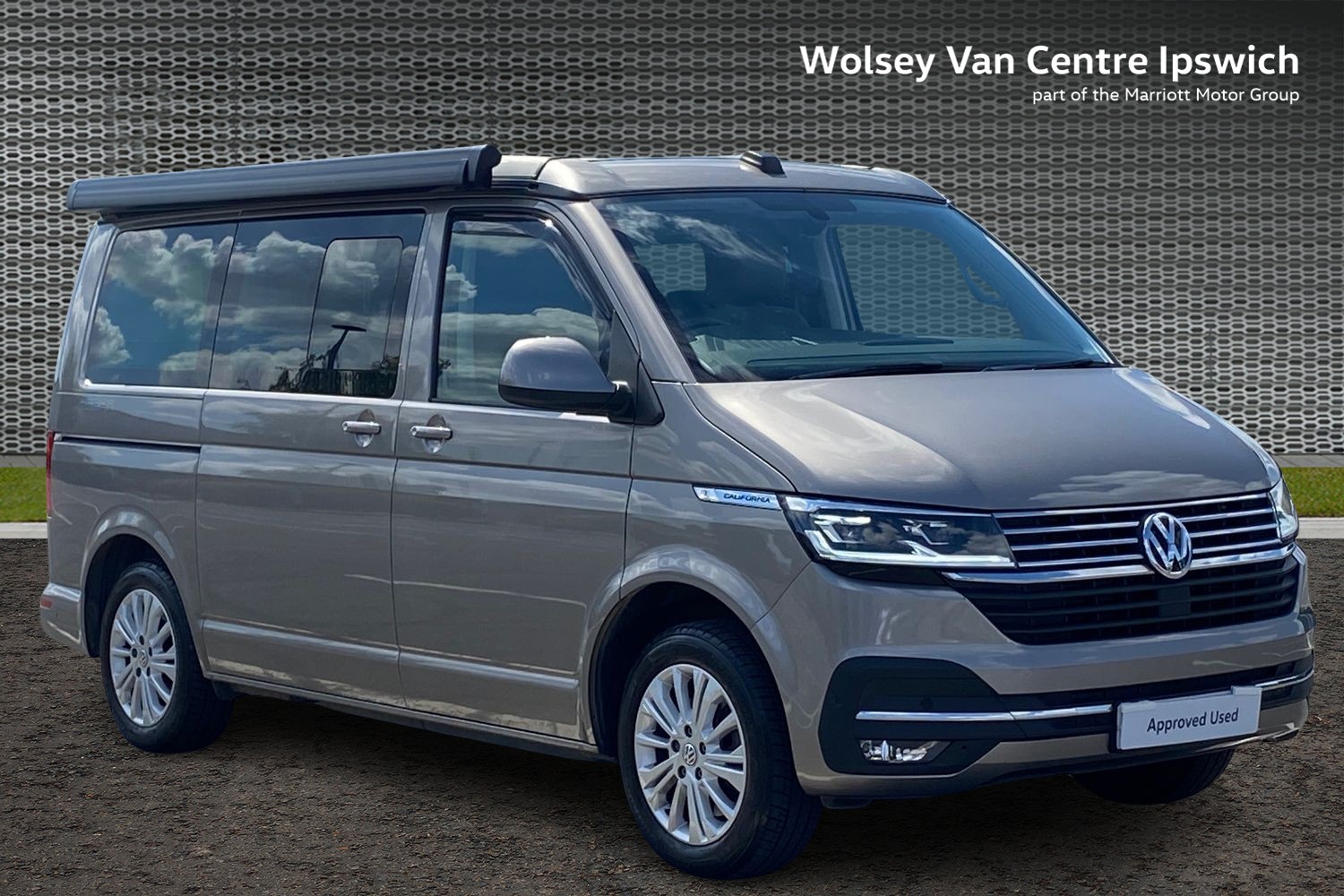 Main listing image - Volkswagen California