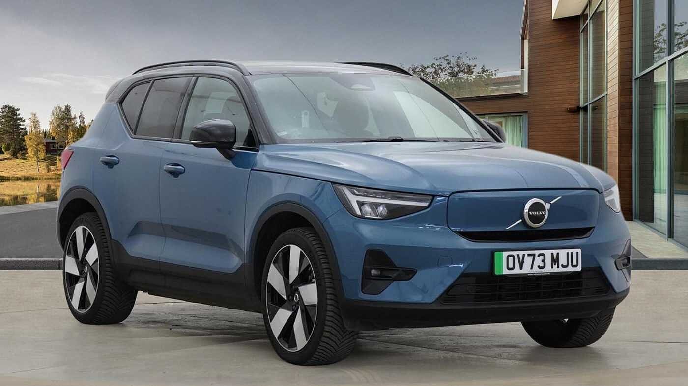 Main listing image - Volvo XC40 Recharge