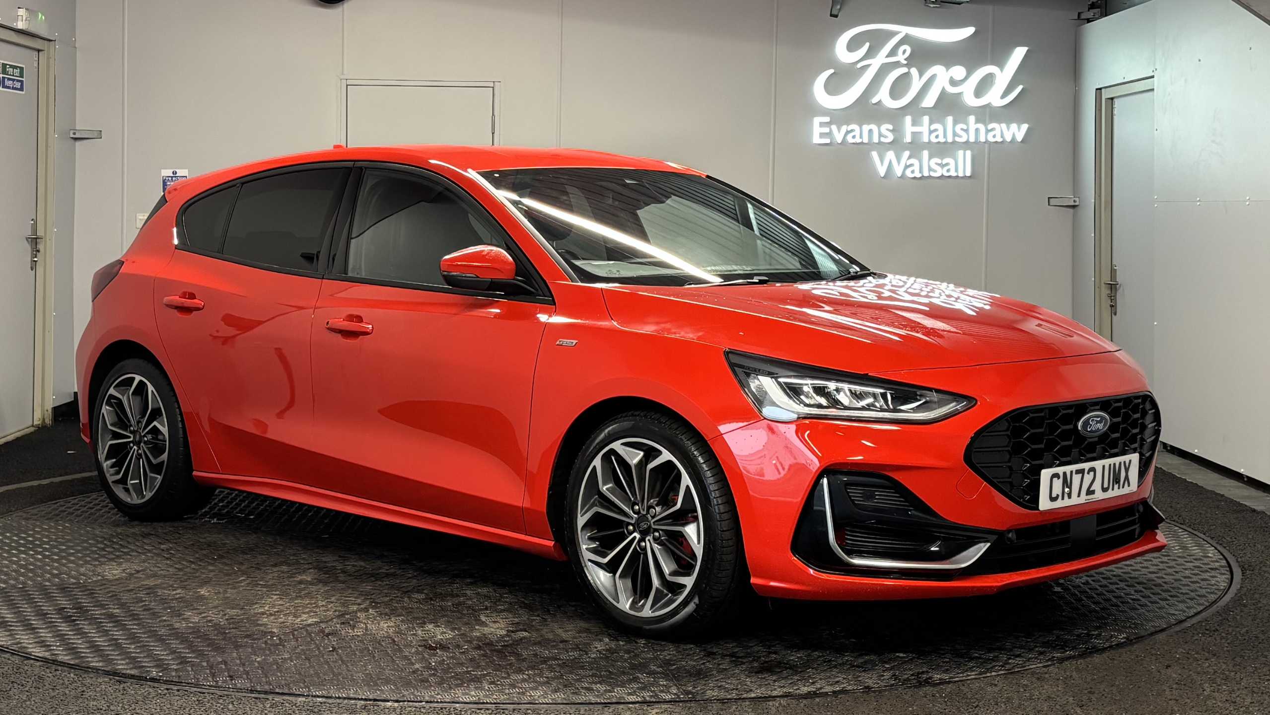 Main listing image - Ford Focus