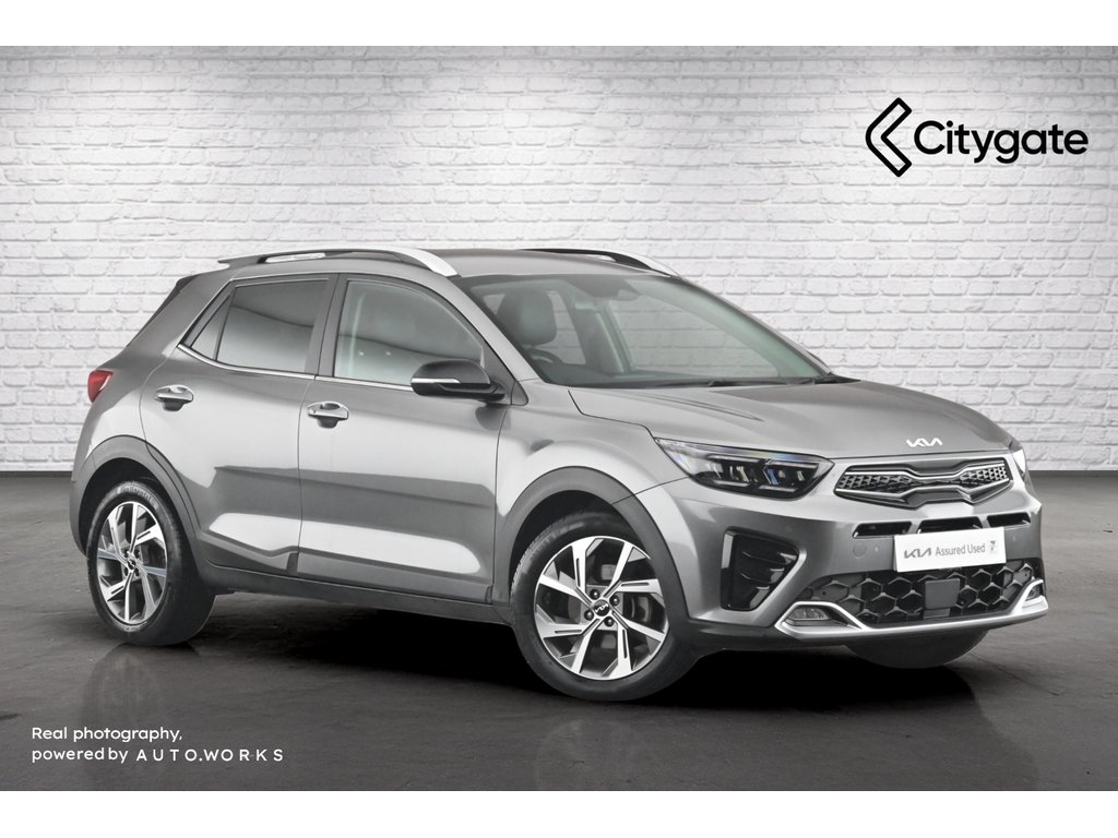 Main listing image - Kia Stonic