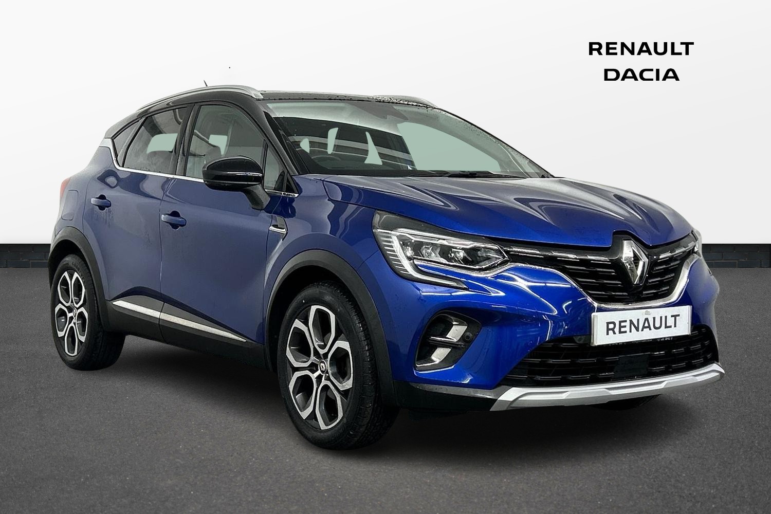 Main listing image - Renault Captur