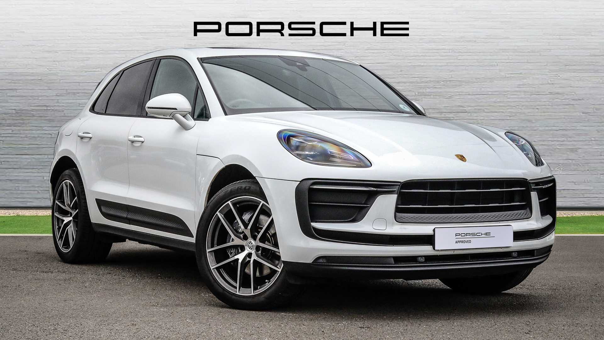 Main listing image - Porsche Macan