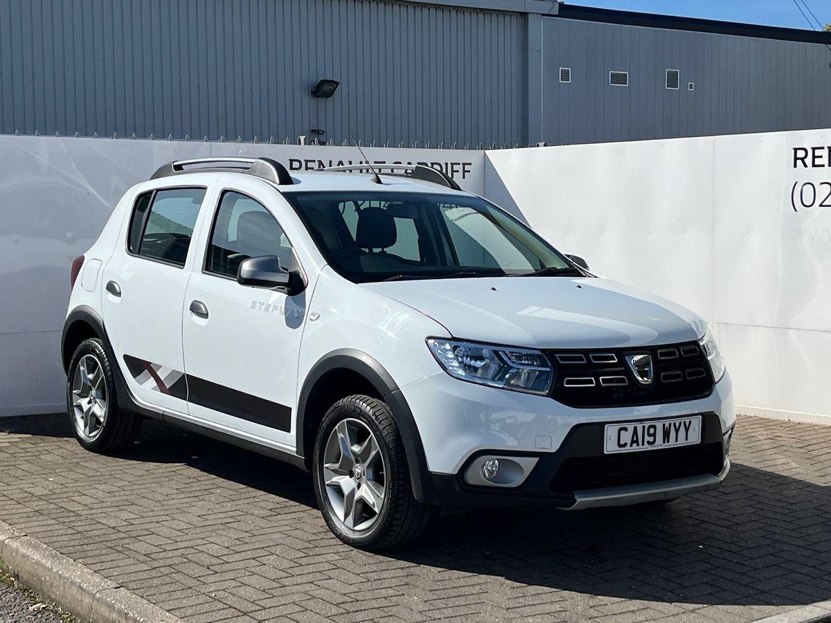 Main listing image - Dacia Sandero Stepway