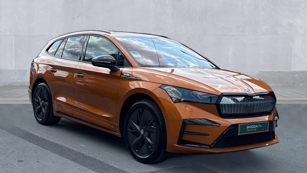 Main listing image - Skoda Enyaq