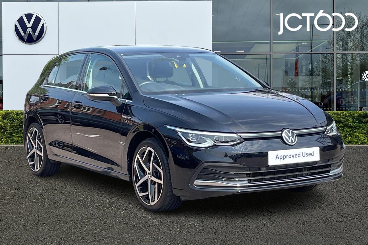 Main listing image - Volkswagen Golf
