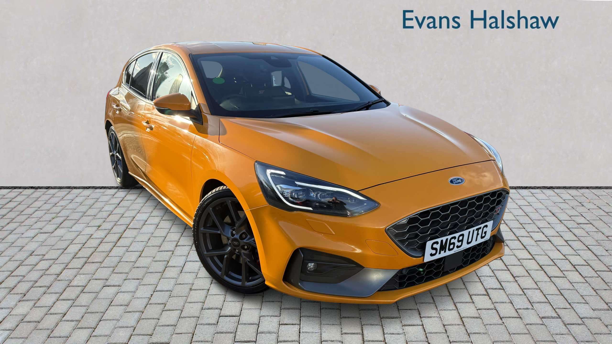 Main listing image - Ford Focus ST