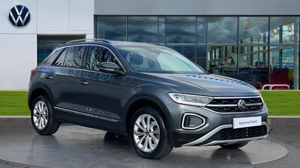 Main listing image - Volkswagen T-Roc