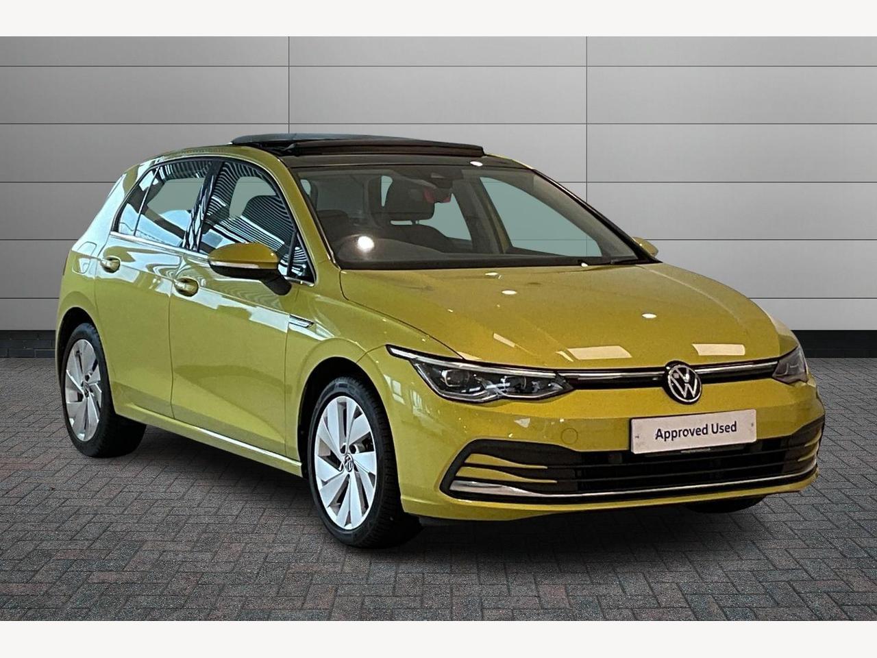 Main listing image - Volkswagen Golf