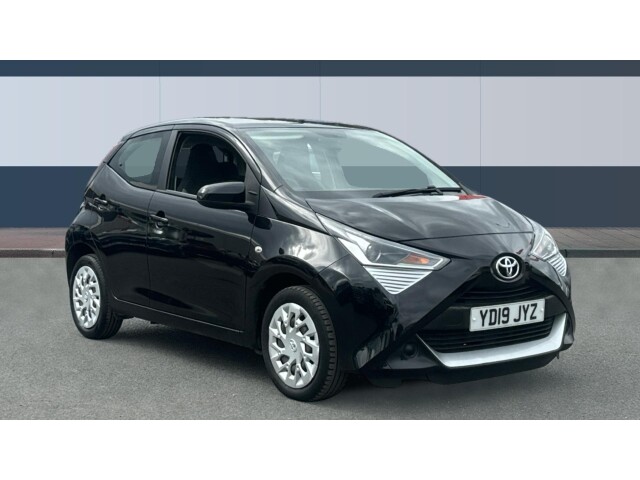 Main listing image - Toyota Aygo