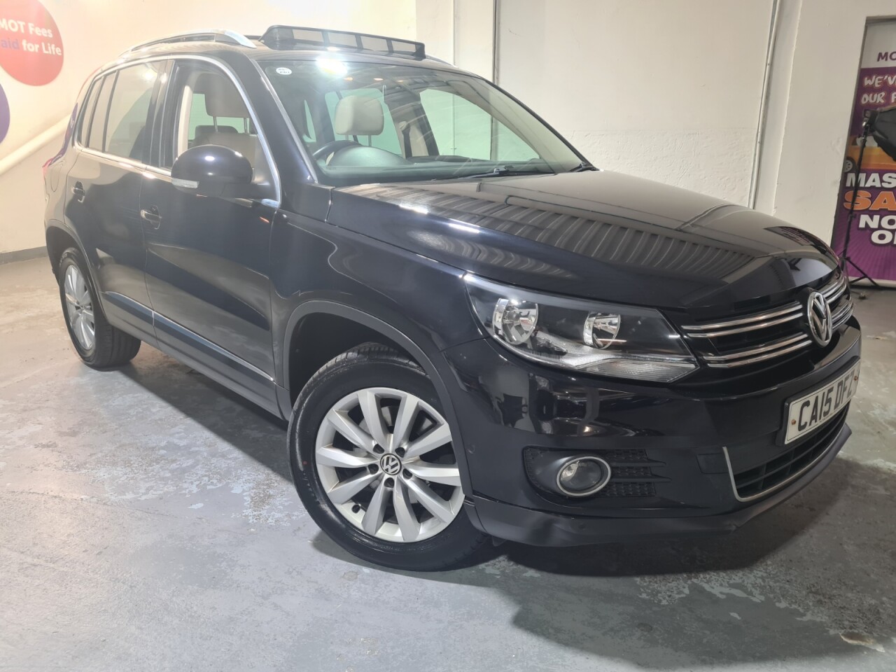 Main listing image - Volkswagen Tiguan
