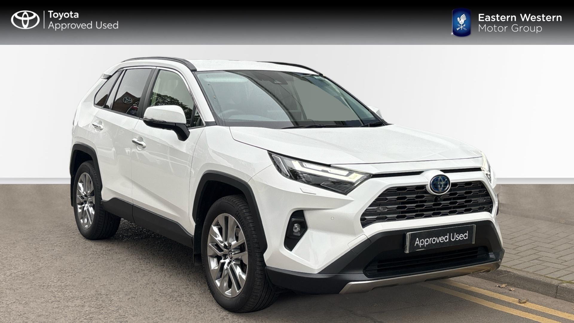 Main listing image - Toyota RAV4