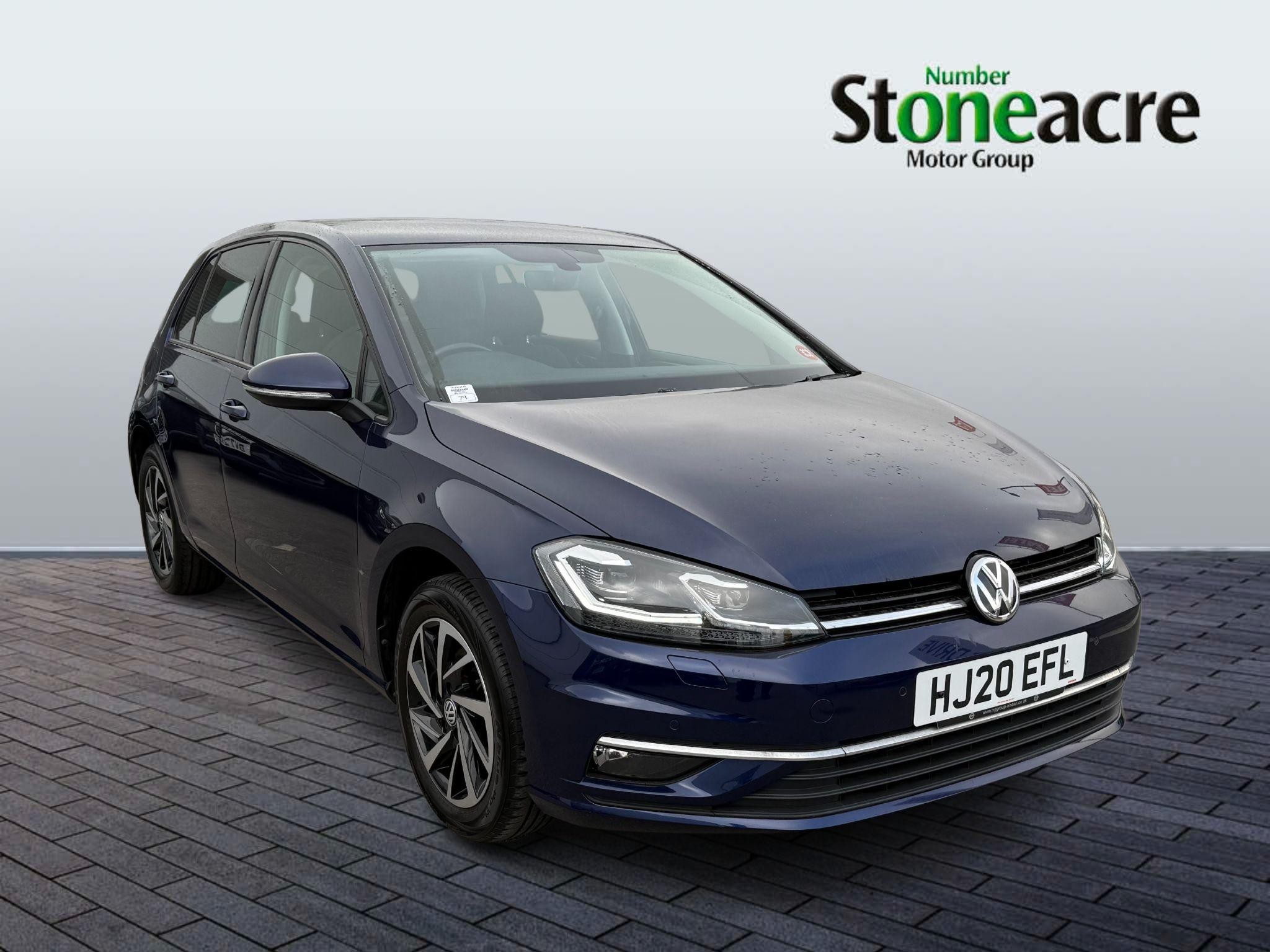 Main listing image - Volkswagen Golf