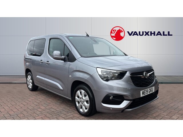 Main listing image - Vauxhall Combo Life