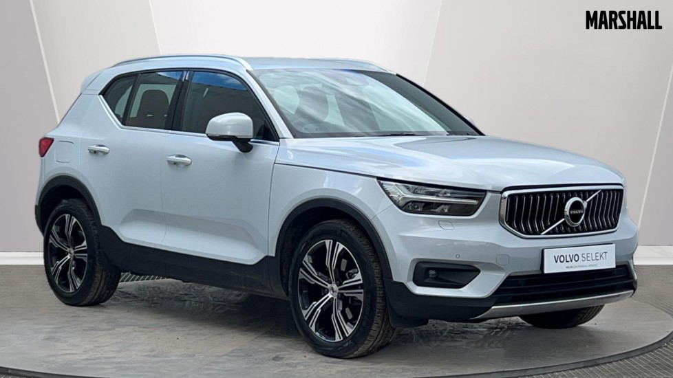 Main listing image - Volvo XC40