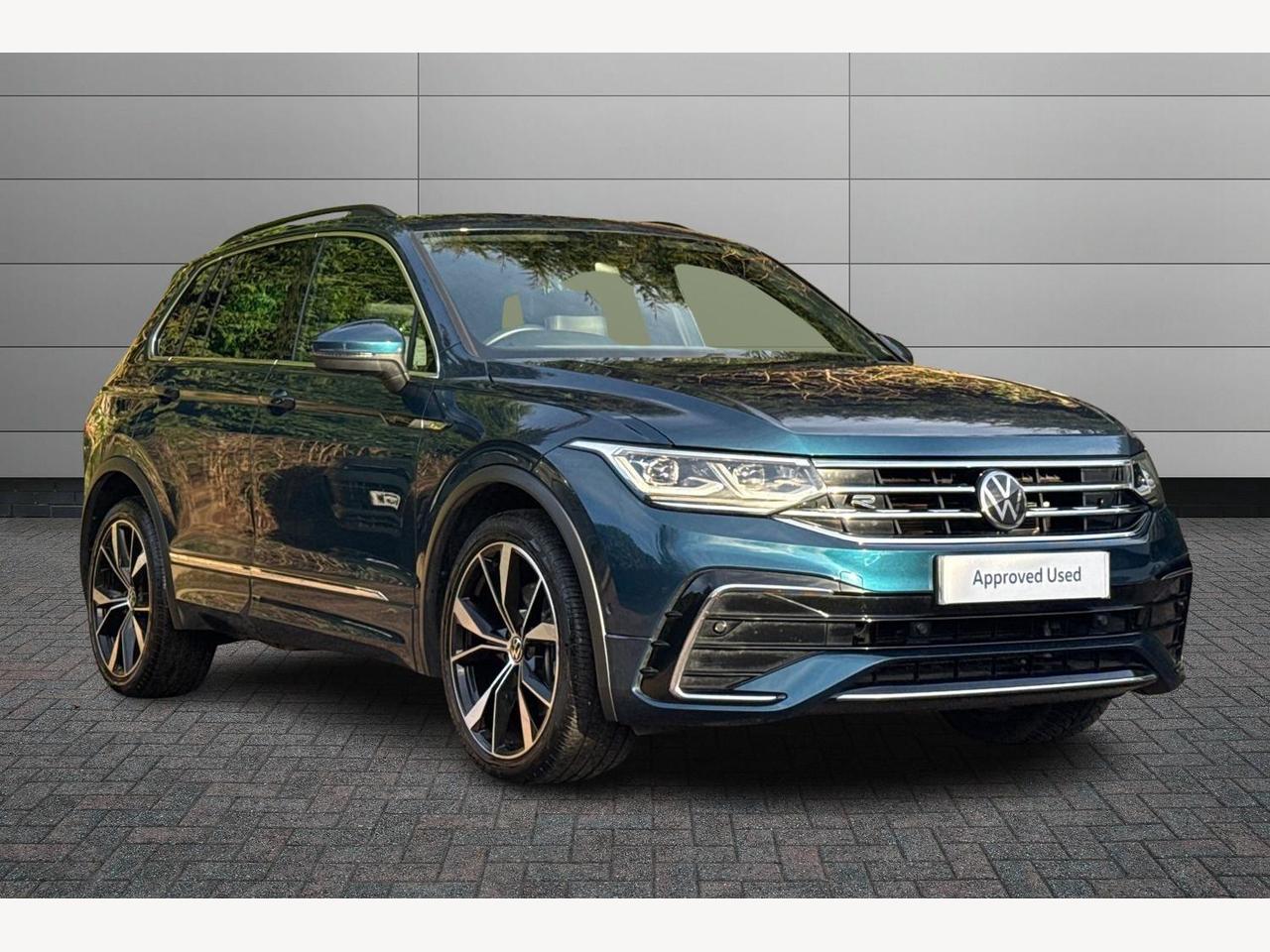 Main listing image - Volkswagen Tiguan