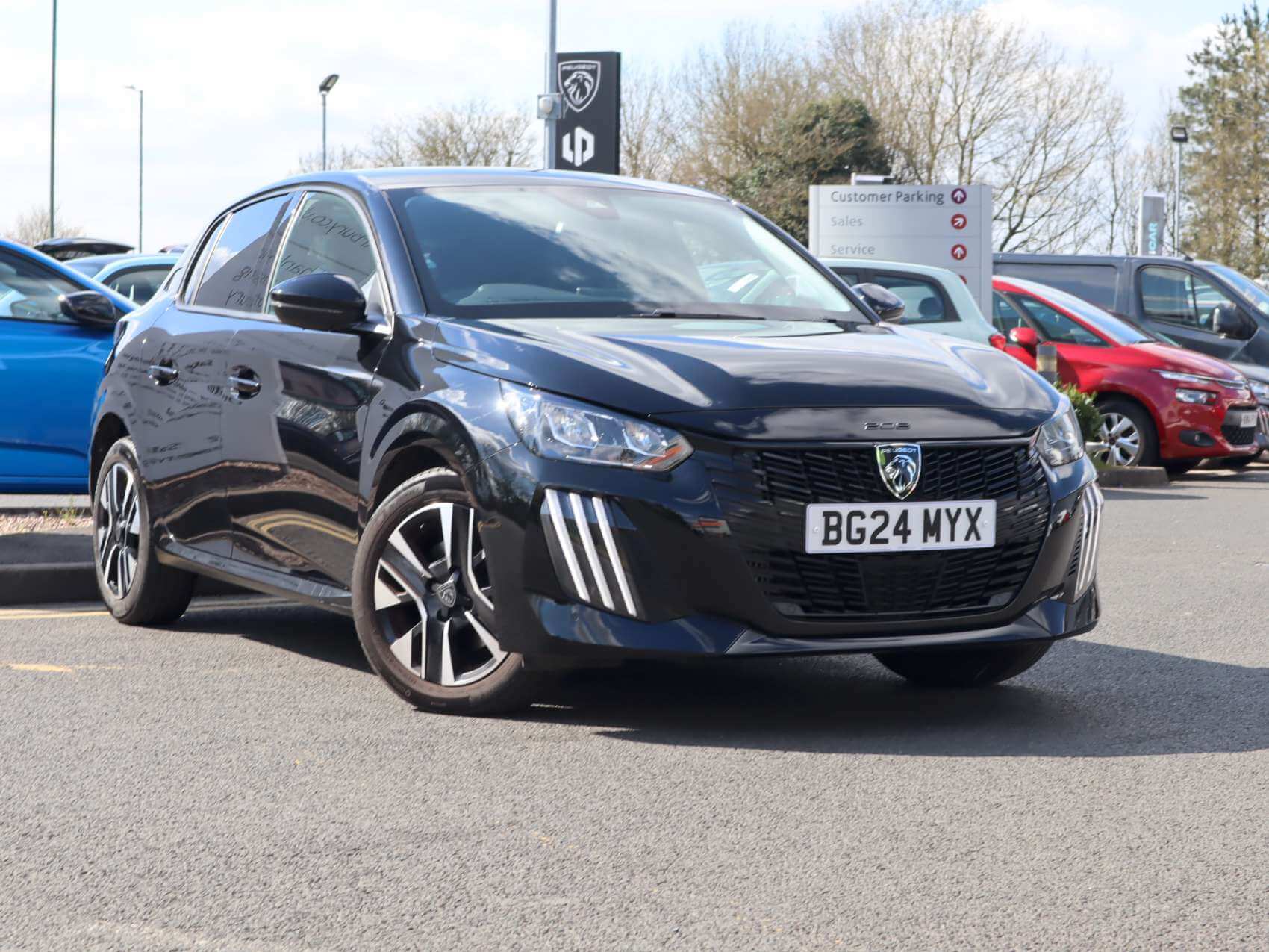 Main listing image - Peugeot 208