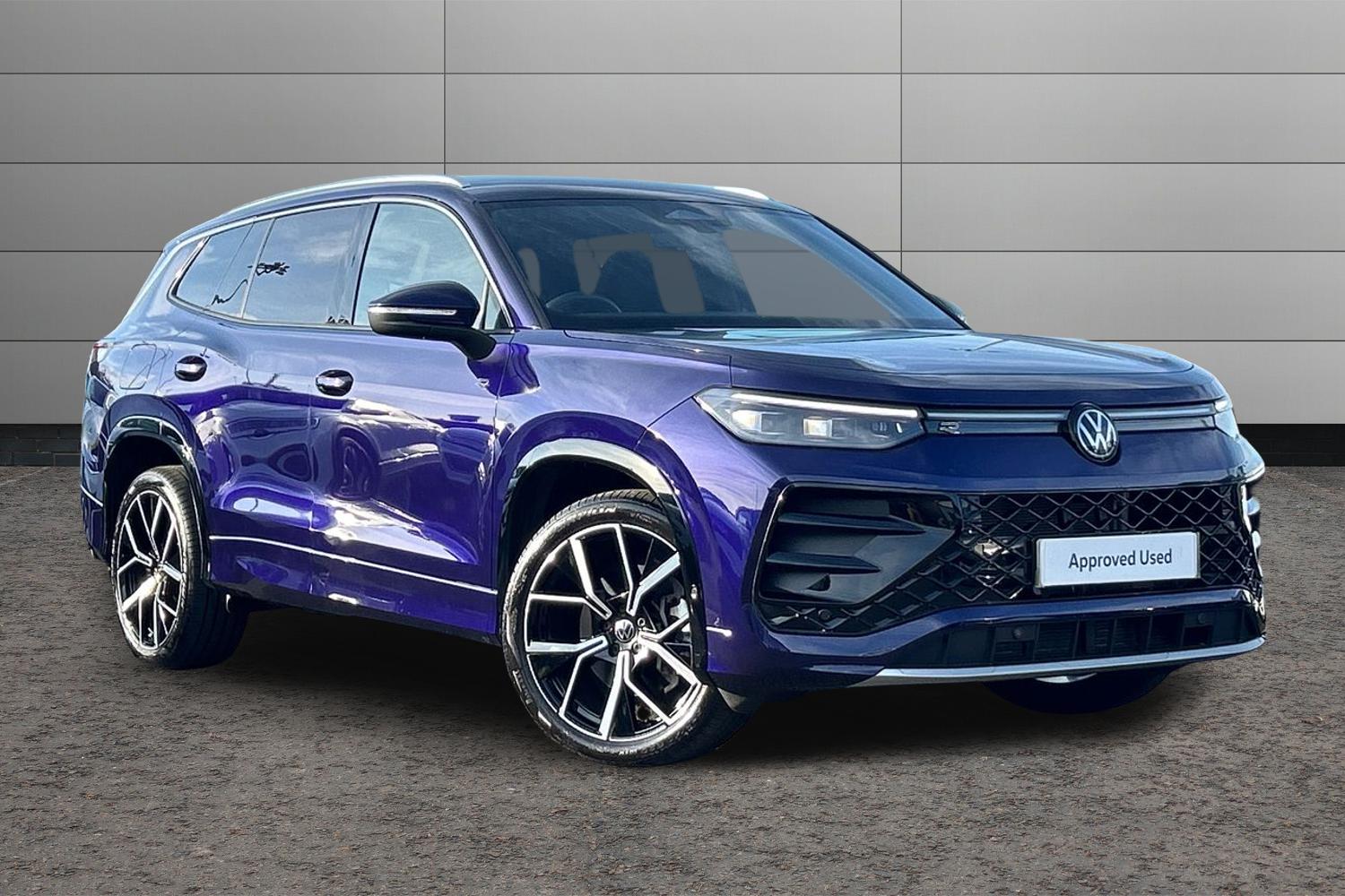 Main listing image - Volkswagen Tayron