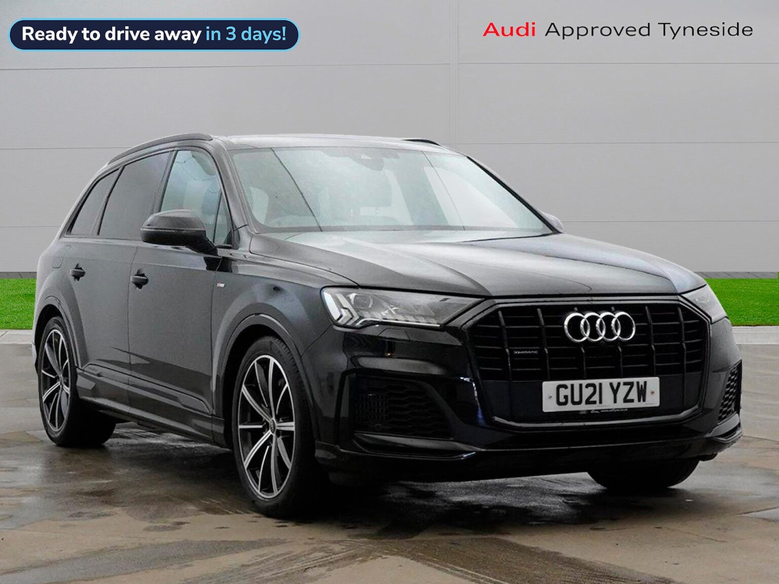 Main listing image - Audi Q7