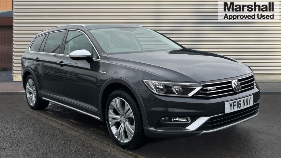 Main listing image - Volkswagen Passat Alltrack