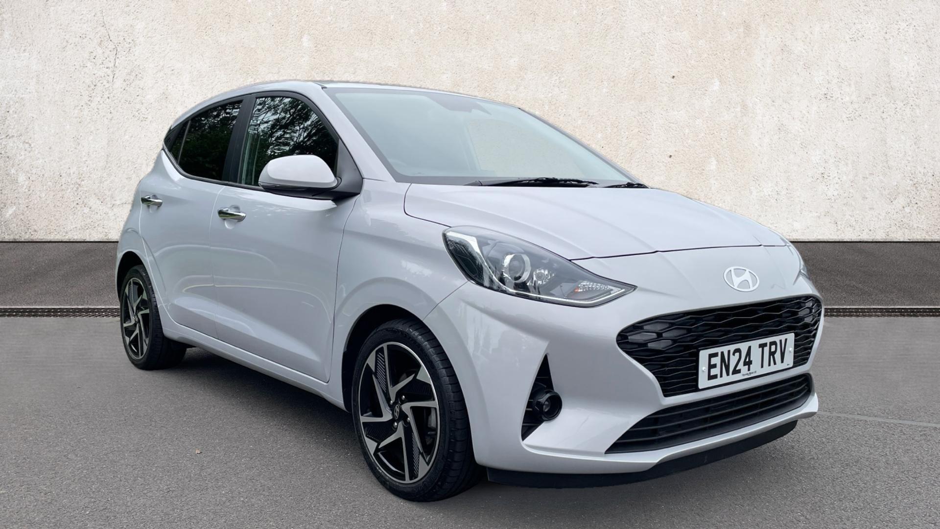 Main listing image - Hyundai i10