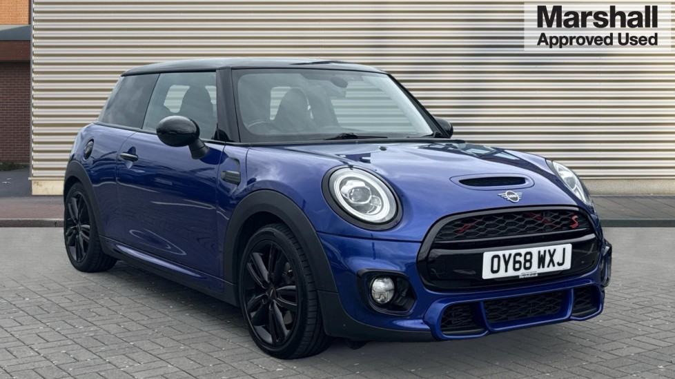 Main listing image - MINI Hatchback