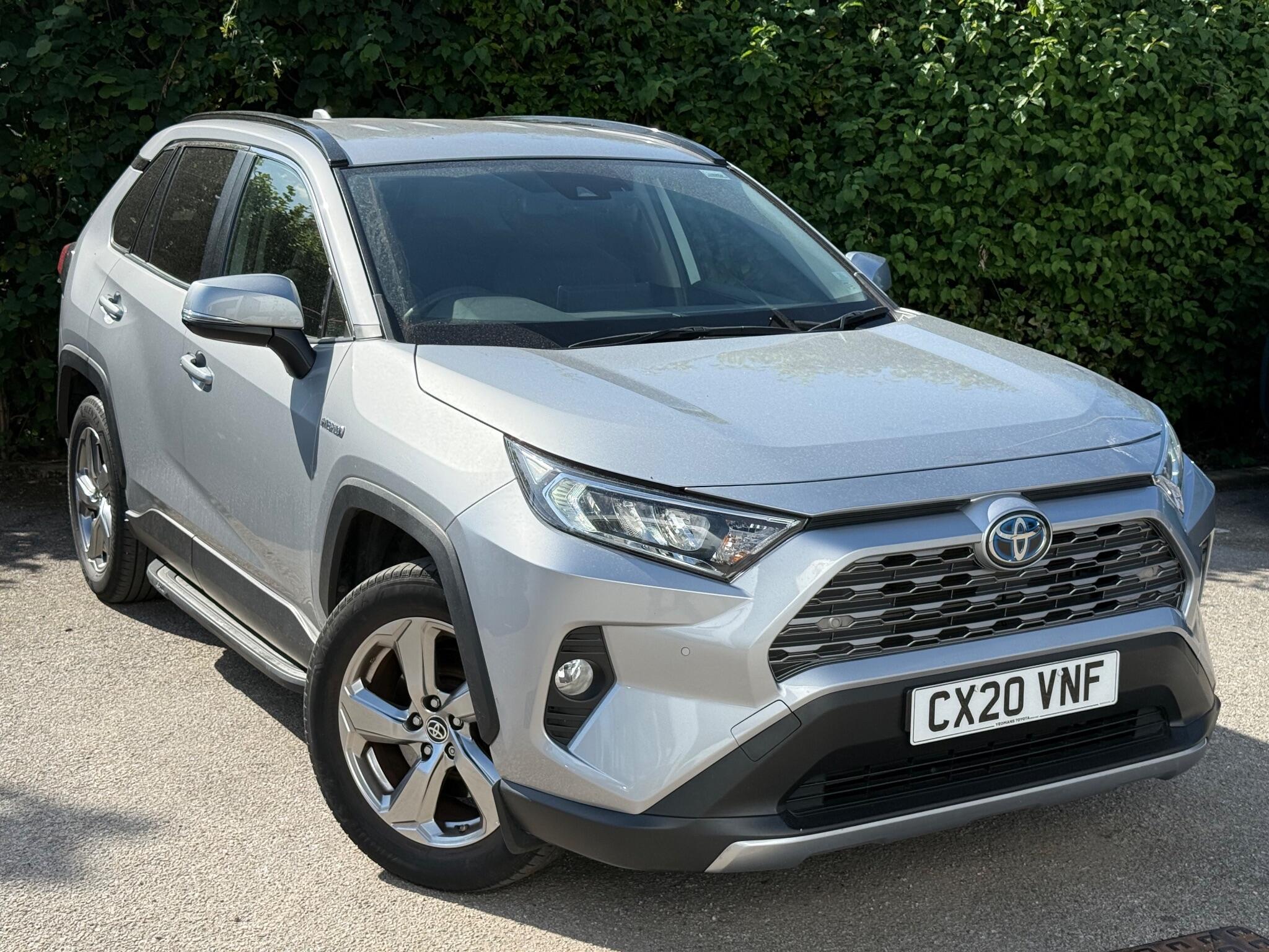 Main listing image - Toyota RAV4