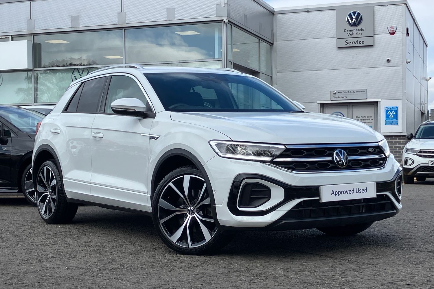 Main listing image - Volkswagen T-Roc