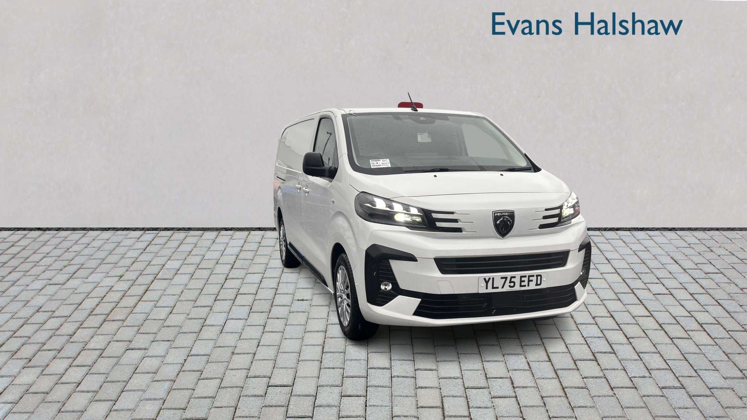 Main listing image - Peugeot Expert