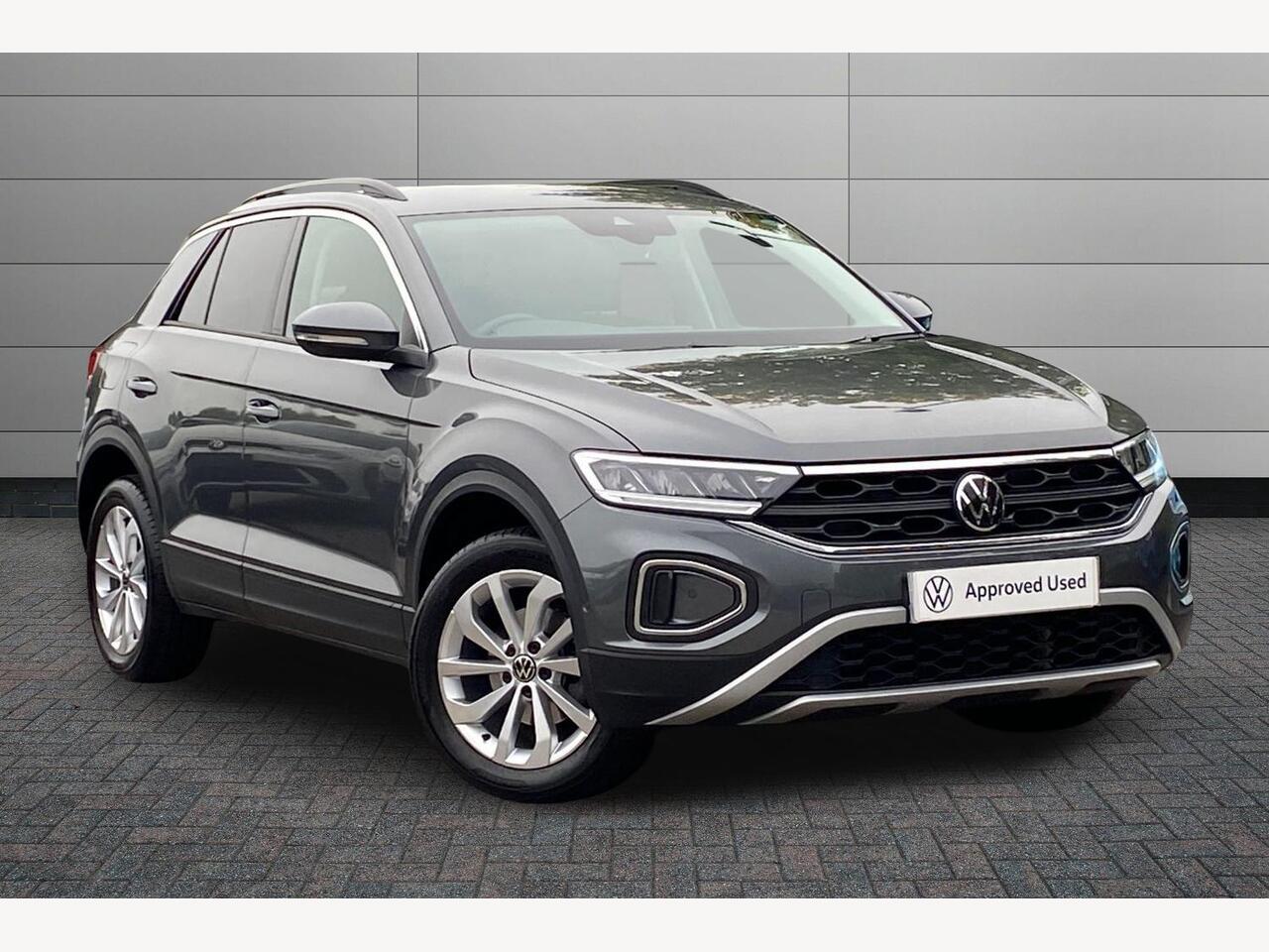 Main listing image - Volkswagen T-Roc