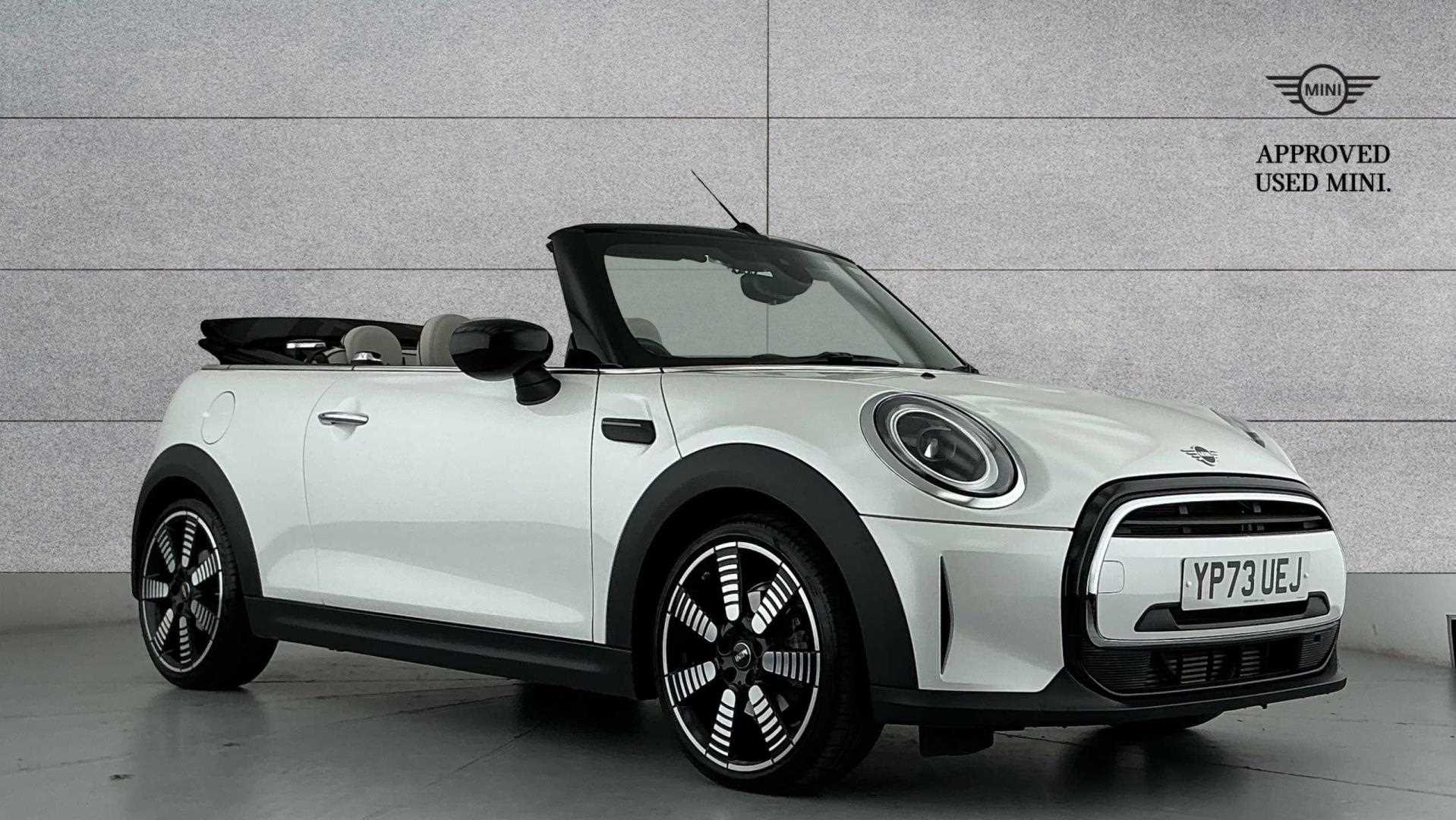 Main listing image - MINI Convertible