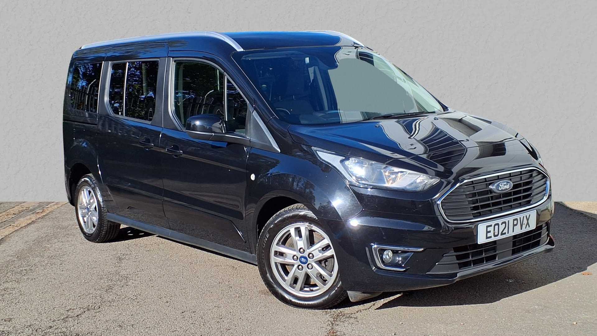 Main listing image - Ford Grand Tourneo Connect