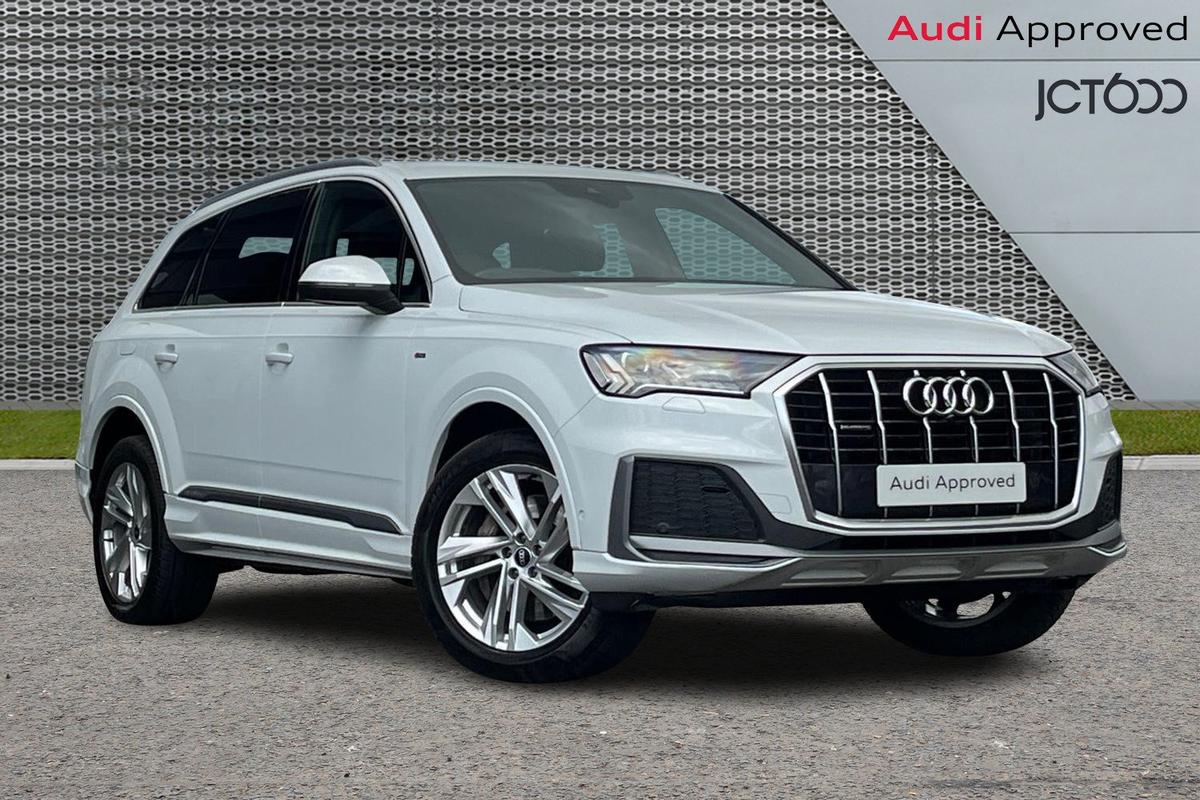 Main listing image - Audi Q7